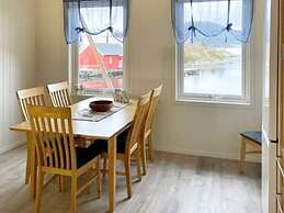 6 Person Holiday Home in Svelgen