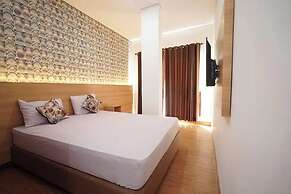 Senayan Suites