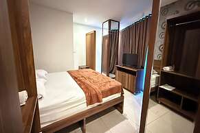 Senayan Suites