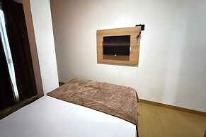 Senayan Suites