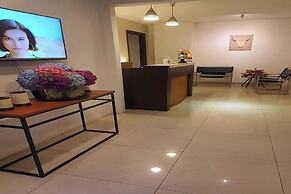 Senayan Suites