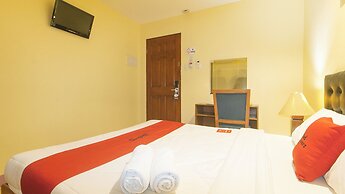 Reddoorz at Comfy Inn Ermita Manila