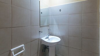Reddoorz at Comfy Inn Ermita Manila