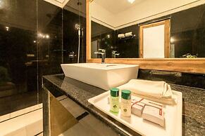 Hotel Dev Villa