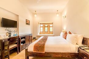 Hotel Dev Villa