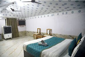 Garh Rajputana Camp