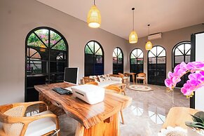 villa koura kuta