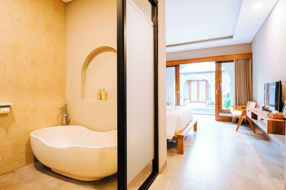 villa koura kuta