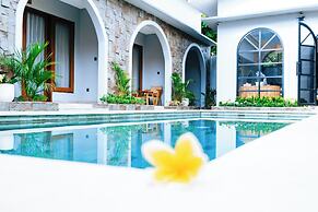 villa koura kuta