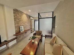 WH Bassac Residence