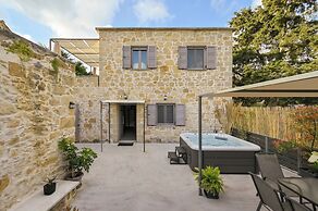 Dream House Drapanias