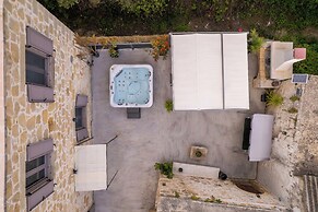 Dream House Drapanias