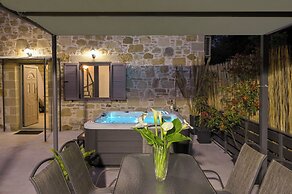 Dream House Drapanias