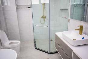 Lux Suites Royal Oaks Residency