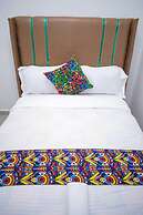Lux Suites Royal Oaks Residency