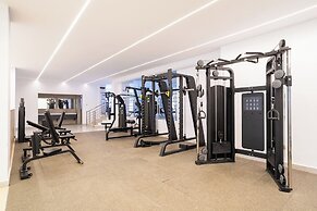 Lux Suites Royal Oaks Residency