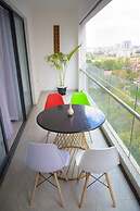 Lux Suites Royal Oaks Residency