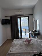 Kaloniki Rooms & Suites