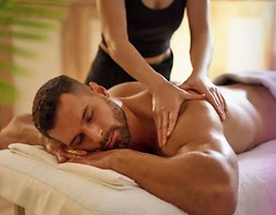 Kaloniki Rooms & Suites