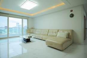 Yeosu ZAVA Hotel