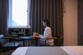 Yeosu ZAVA Hotel