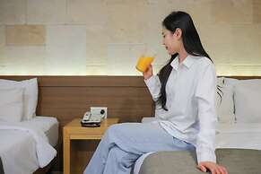 Yeosu ZAVA Hotel