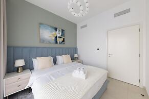 Premium Spacious 3BR Downtown Views
