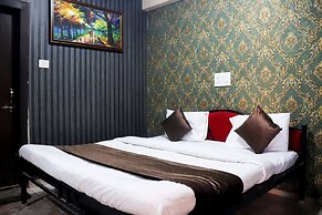 Hotel Uday Palace