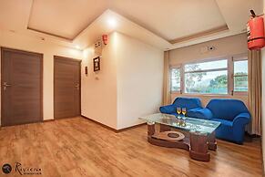 Hotel Riviera By Mount view