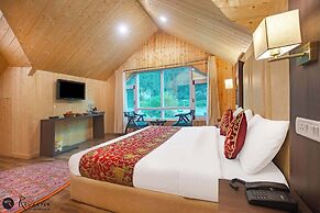 Hotel Riviera By Mount view