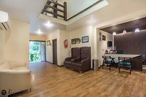 Hotel Riviera By Mount view