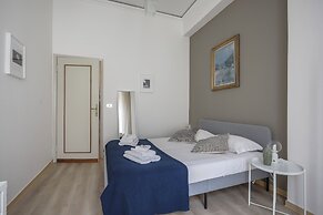 Synagogue Suite
