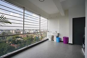Lux Suites Platinum Oak Residency