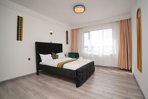 Lux Suites Platinum Oak Residency