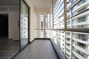 Lux Suites Platinum Oak Residency