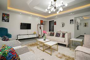 Lux Suites Platinum Oak Residency