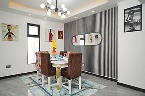 Lux Suites Platinum Oak Residency