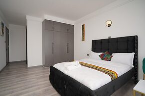 Lux Suites Platinum Oak Residency