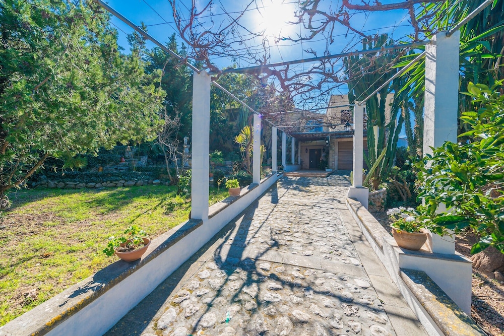 Coste Can Moragues - Villa With Private Pool