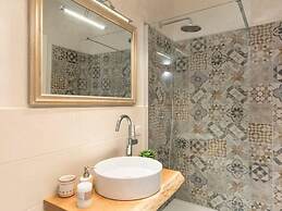Apartment in Baveno With Lake Maggiore Views