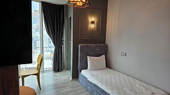 Wenirvana Suits Hotel