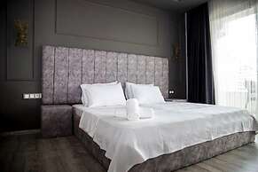 Wenirvana Suits Hotel