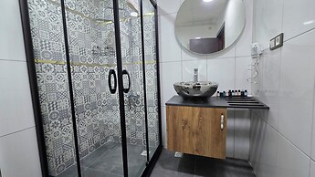 Wenirvana Suits Hotel