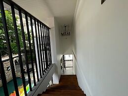 Samui Beach Hostel