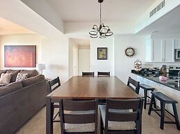 Beach Bliss Retreat 2BR Beachfront Condo