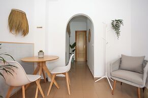 Naim Guest House Nerja