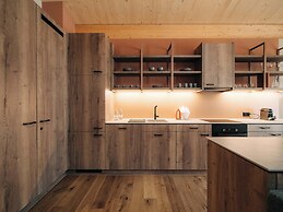 KURVE Apartments & Lounge
