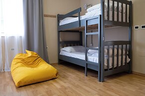 Mandarine Hostel