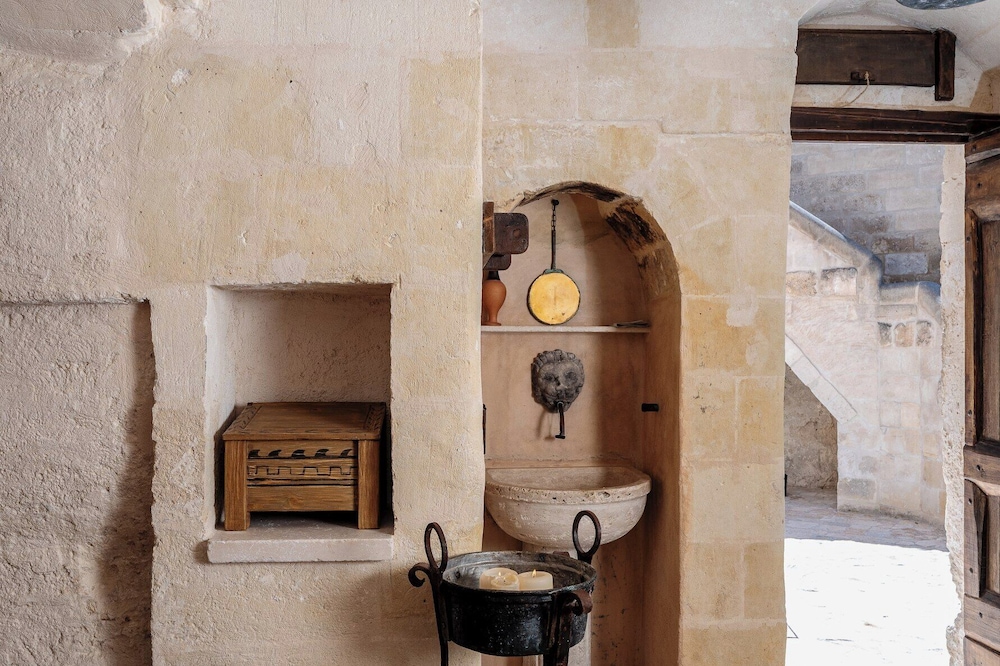 Moyseion Matera - Adults Only