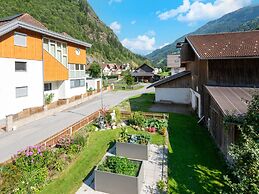 Spacious Apartment With Balcony